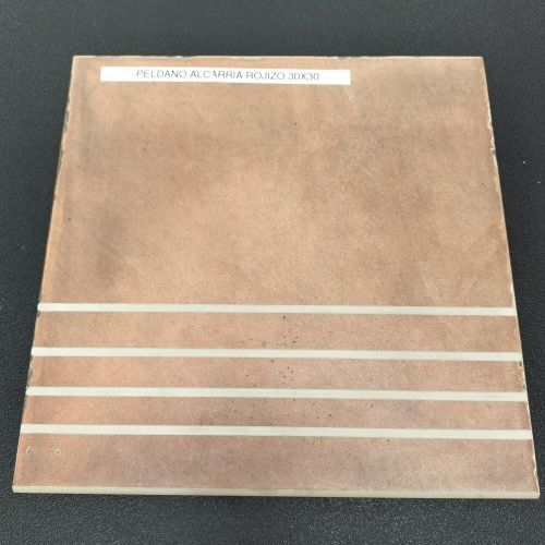 PELDAÑO ALCARRIA ROJIZO 30X30