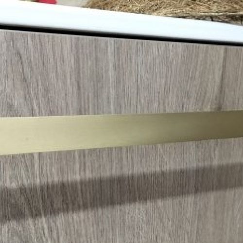 TOALLERO LATERAL ORO CEPILLADO